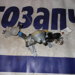 Замок зажигания MITSUBISHI CU2W/CU4W Airtrek
