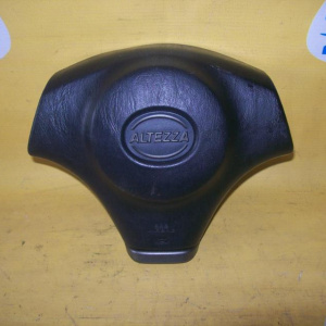 Подушка безопасности TOYOTA Altezza SXE10 вод. (с зарядом)