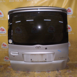 Дверь задняя TOYOTA Funcargo NCP20 спойлер 67005-52080