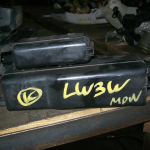Блок предохранителей Mazda MPV LW3W L3