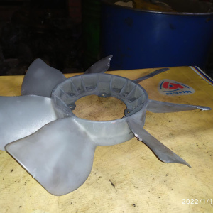 Крыльчатка Toyota 1G-FE Mark II GX90/GX100/GX110 Beams длинна 410 мм. диаметр по центрам болтов 122 мм. 16361-70040