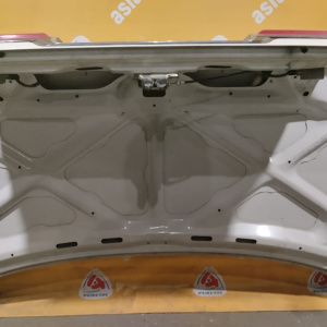 Крышка багажника TOYOTA Camry SV20 32-73