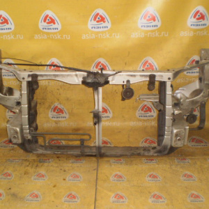 Рамка радиатора Toyota Highlander/Kluger V MCU20 '2000-2007