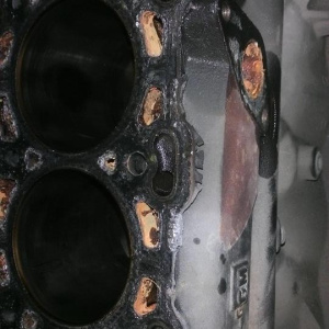 Блок Двигателя TOYOTA T2-005239 блок голый