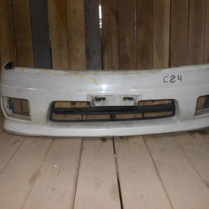Бампер NISSAN Serena C24 '2001-2004 перед т.114-52470