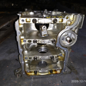 Двигатель SUZUKI K6A-3312992 Блок голый Alto HA24V