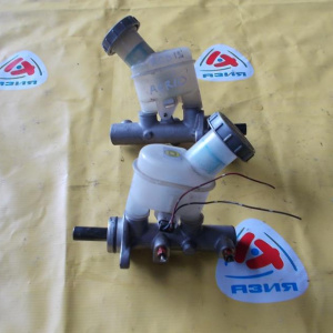 Главный тормозной цилиндр SUZUKI RC51S/RD51S Aerio