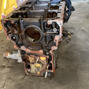 Блок Двигателя Isuzu 6HE1-682399 (12840)  НЕ ТУРБО