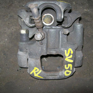 Суппорт Toyota ZCT10/ZCT15/ACT10/SV50/SV55/ZZV50/AZV50/AZV55 зад, лев 47750-32170 2WD/4WD Opa/Vista
