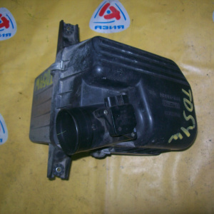 Корпус воздушного фильтра Suzuki TD54W J20A Escudo