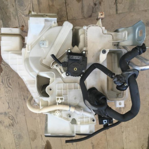 Печка TOYOTA GSU35 Harrier салонная 87050-48230