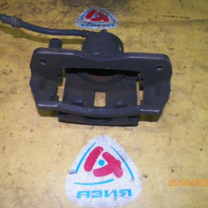 Суппорт Mazda BJFW Familia '2000 перед, лев 5шп. (1711)