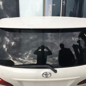 Дверь задняя TOYOTA Ipsum ACM20 '2003-2009 (спойлер) вст.44-58