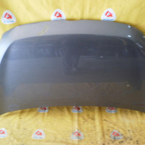 Капот TOYOTA Isis ZNM10