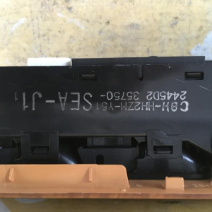 Пульт стеклоподъемника HONDA Accord CL7/CM2 перед, прав RHD 35750-SEA-J1