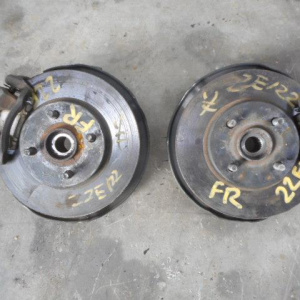 Ступица Toyota ZZE120 Corolla/Allex/Corolla Runx/Corolla Fielder перед, прав 2WD ABS