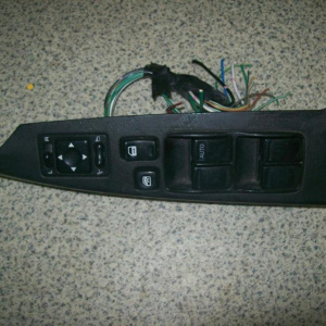 Пульт стеклоподъемника NISSAN Skyline R34