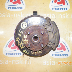 Ступица Toyota AE100/AE101/AE110/EE100/EE101/EE110/EE111/AE104/AE114 Corolla/Sprinter перед, прав 2WD/4WD Суппорт-(51-18).Без ABS.В сборе. Диаметр диска- 238