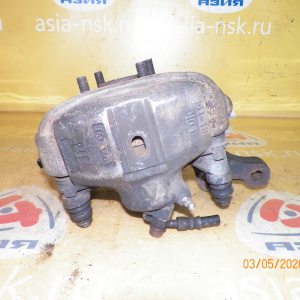 Ступица Toyota AE100/AE101/AE110/EE100/EE101/EE110/EE111/AE104/AE114 Corolla/Sprinter перед, прав 2WD/4WD Суппорт-(51-18).Без ABS.В сборе. Диаметр диска- 238