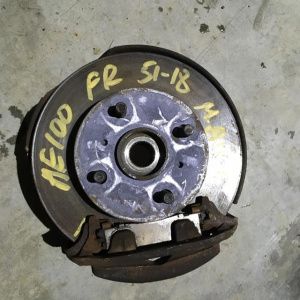 Ступица Toyota AE100/AE101/AE110/EE100/EE101/EE110/EE111/AE104/AE114 Corolla/Sprinter перед, прав 2WD/4WD Суппорт-(51-18).Без ABS.В сборе. Диаметр диска- 238