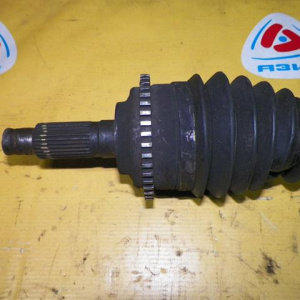 Привод Mazda GG3S 6/Atenza перед, прав без пром.вала 28/26 дефект резьбы