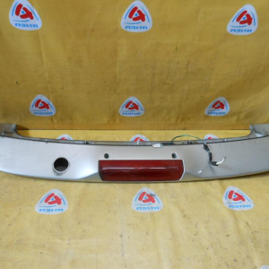 Спойлер TOYOTA Estima ACR30