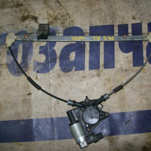 Стеклоподъемник Mazda 3 BK '2004 зад, лев