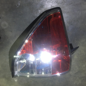 Стоп SUBARU L Forester SH5 '2007-2012 (Белый низ)