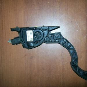 Педаль газа Mazda BL 3 '2010 Эл.