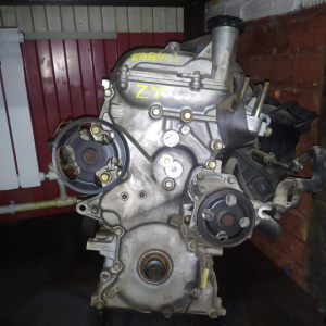 Двигатель Mazda ZY-298041 передний привод Demio DY5W