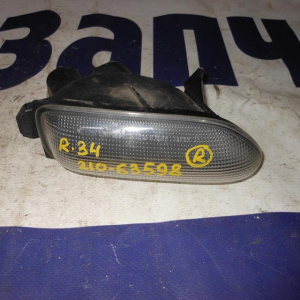 Повторитель в бампер NISSAN прав Skyline R34