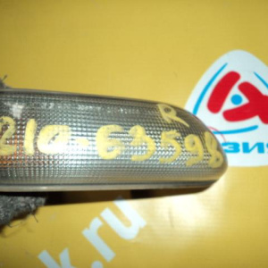 Повторитель в бампер NISSAN прав Skyline R34