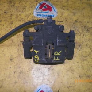 Суппорт Honda GD1 перед, прав (15CL13VN) Fit