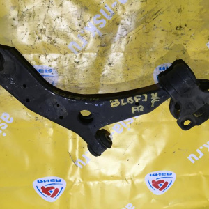 Рычаг Mazda BLEFP/BLEFW 3/Axela перед, прав