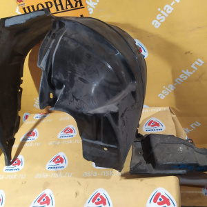 Подкрылок SUBARU Forester SF5 перед, лев дефект