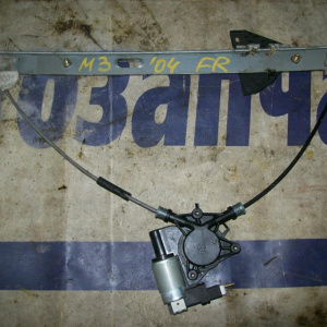Стеклоподъемник Mazda 3 BK '2004 перед, прав (2k.)