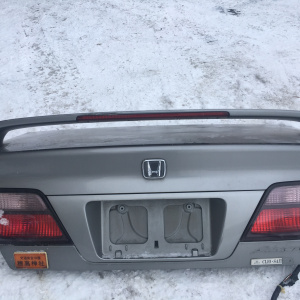 Крышка багажника HONDA Accord CF3 '1998 вст. R2221(спойлер) (без замка)