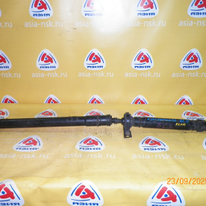 Кардан SUBARU BL5/BP5 EJ256 R На гранате. Длинна передней части от середины крестовины до подвестного-43.5 см.