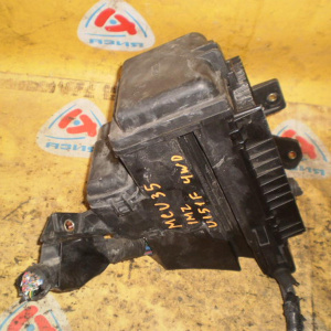 Блок предохранителей TOYOTA MCU35/GSU30 Harrier