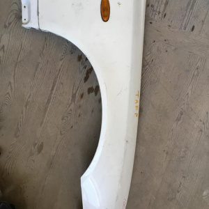 Крыло Mazda Millenia TA5P '2000-2003 перед, прав