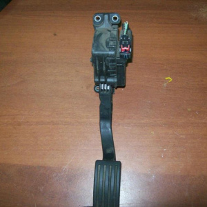 Педаль газа Mazda BK 3 '2002-2009 Эл.