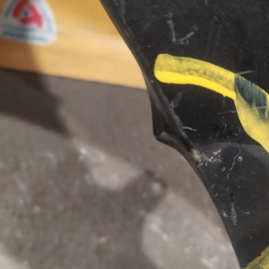 Крыло Toyota Allex/Corolla Fielder/Corolla Runx NZE120 '2000-2004/'2001-2002 перед, лев дефект