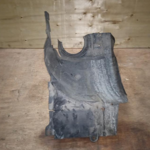 Подкрылок Mercedes C-Class W203/S203 перед, прав 4Matic (задняя часть) A2038842522