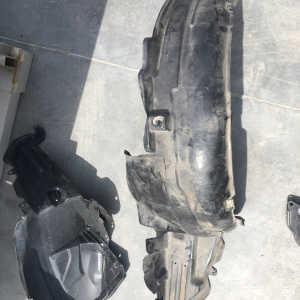 Подкрылок SUBARU Impreza GG2 '2003-2005 L дефект 59110 FE130