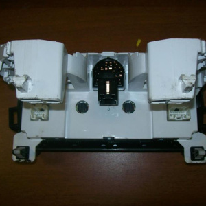 Климат-контроль Mazda BL 3 '2009- USA