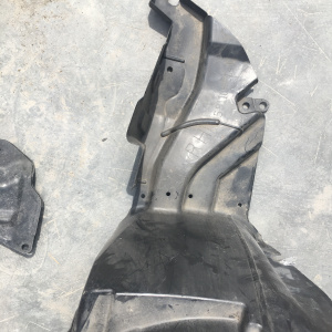 Подкрылок SUBARU Impreza GG3 '2005-2007 R 59110 FE041