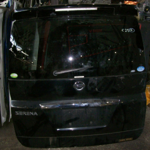 Дверь задняя NISSAN Serena C25 камера