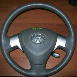 Подушка безопасности TOYOTA Yaris '2008 вод. с рулем USA  (с зарядом)