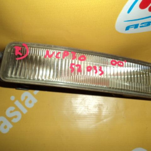 Повторитель в бампер TOYOTA прав bB '2000