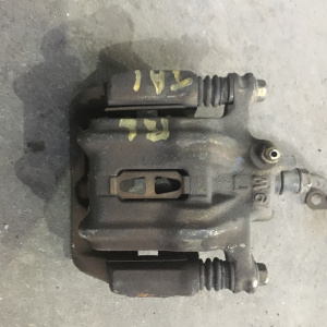 Суппорт Honda TA1/TA2/TA3/TA4 Avancier зад, лев